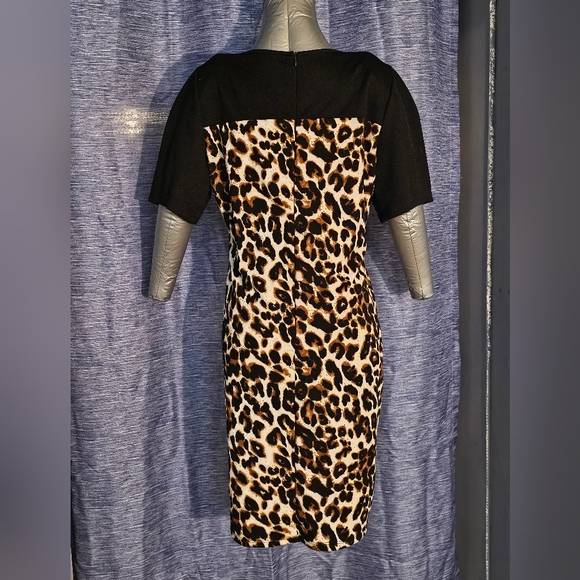 Leopard print dress - Picture 2 of 5